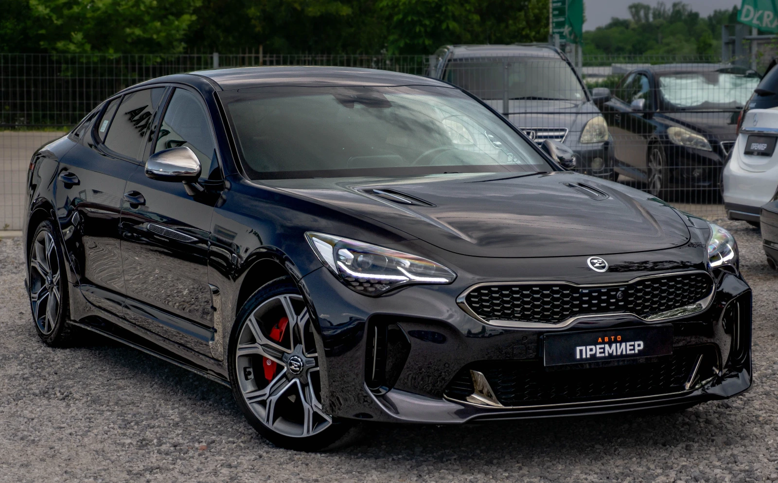 Kia Stinger 3.3i-GT-AWD-370hp-167, 377KM!, снимка 3 - Автомобили и джипове - 55102772