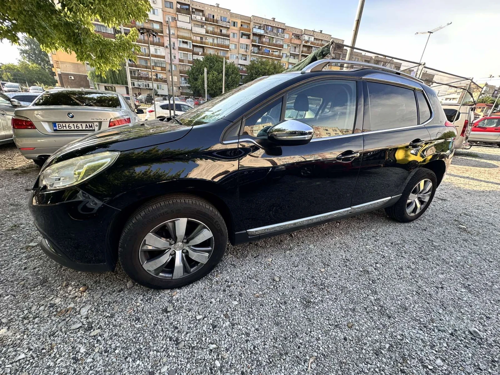 Peugeot 2008 1.6i/Autom/benz./Swiss edition , снимка 4 - Автомобили и джипове - 55357006