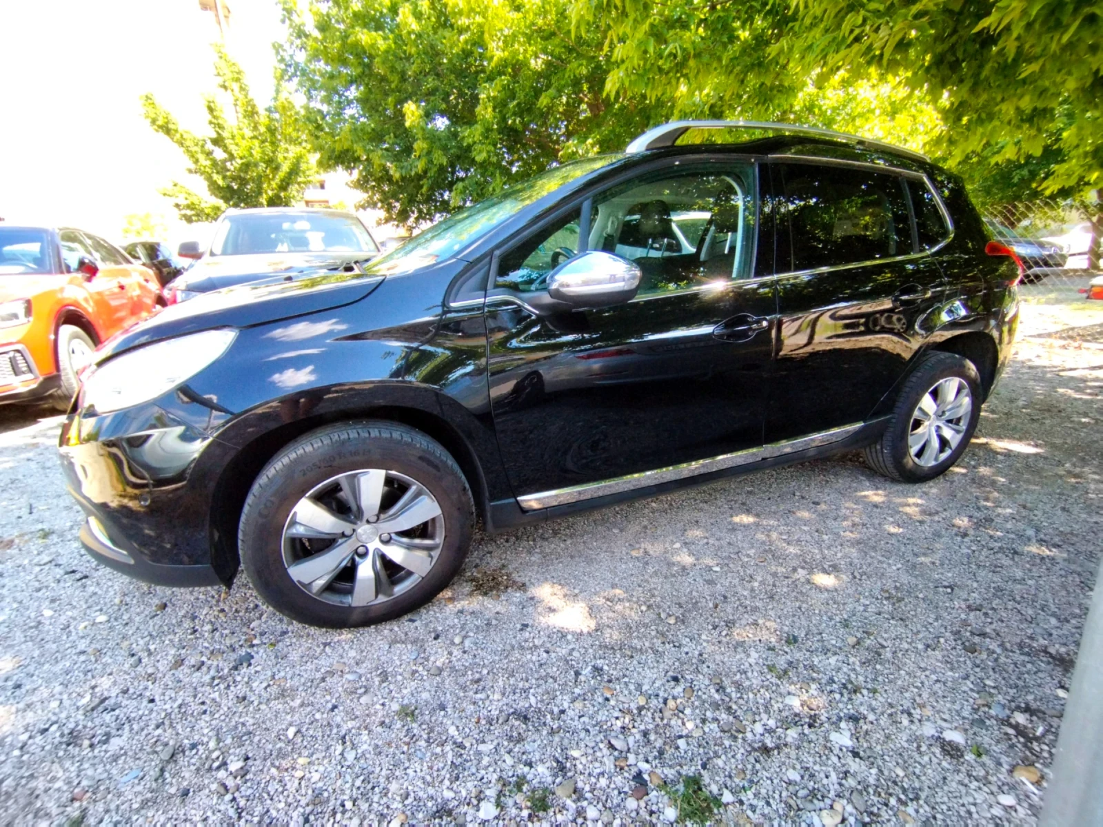 Peugeot 2008 1.6i/Autom/benz./Swiss edition , снимка 7 - Автомобили и джипове - 55165680