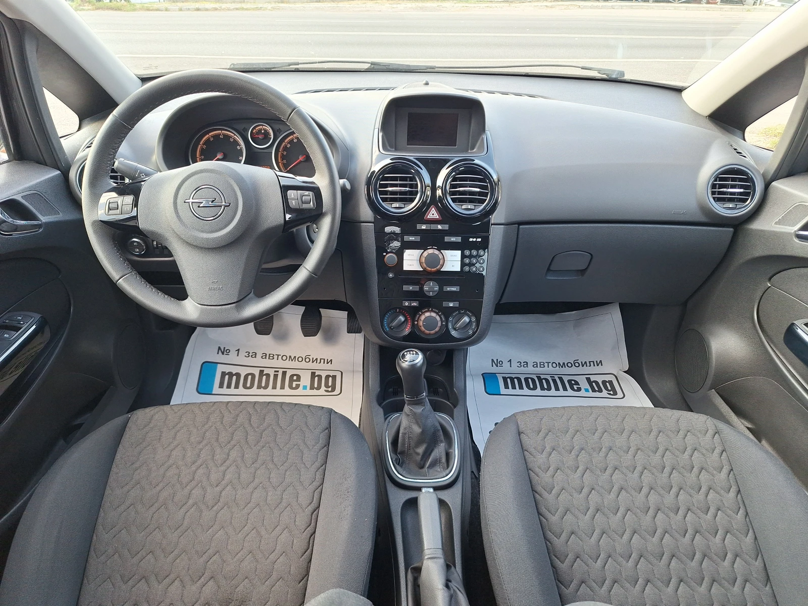 Opel Corsa 1.2 86 ks 89000 Km!, снимка 11 - Автомобили и джипове - 55349914