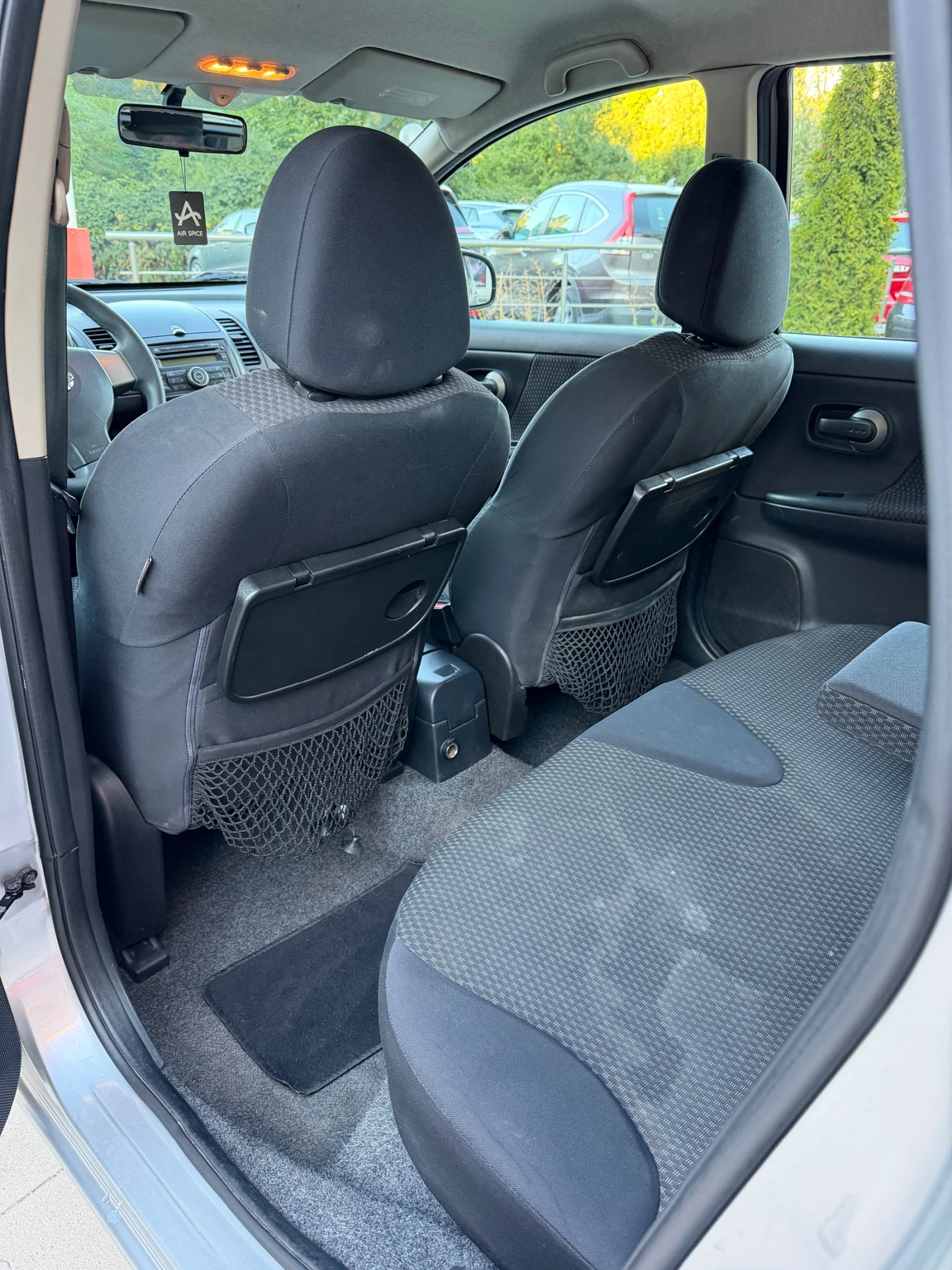 Nissan Note 1.4 i , климатик , снимка 8 - Автомобили и джипове - 55981123