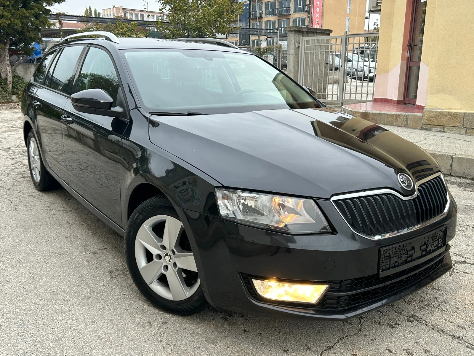 Skoda Octavia 1.6TDI 110k.c. ��������� | Mobile.bg � ����������� 3