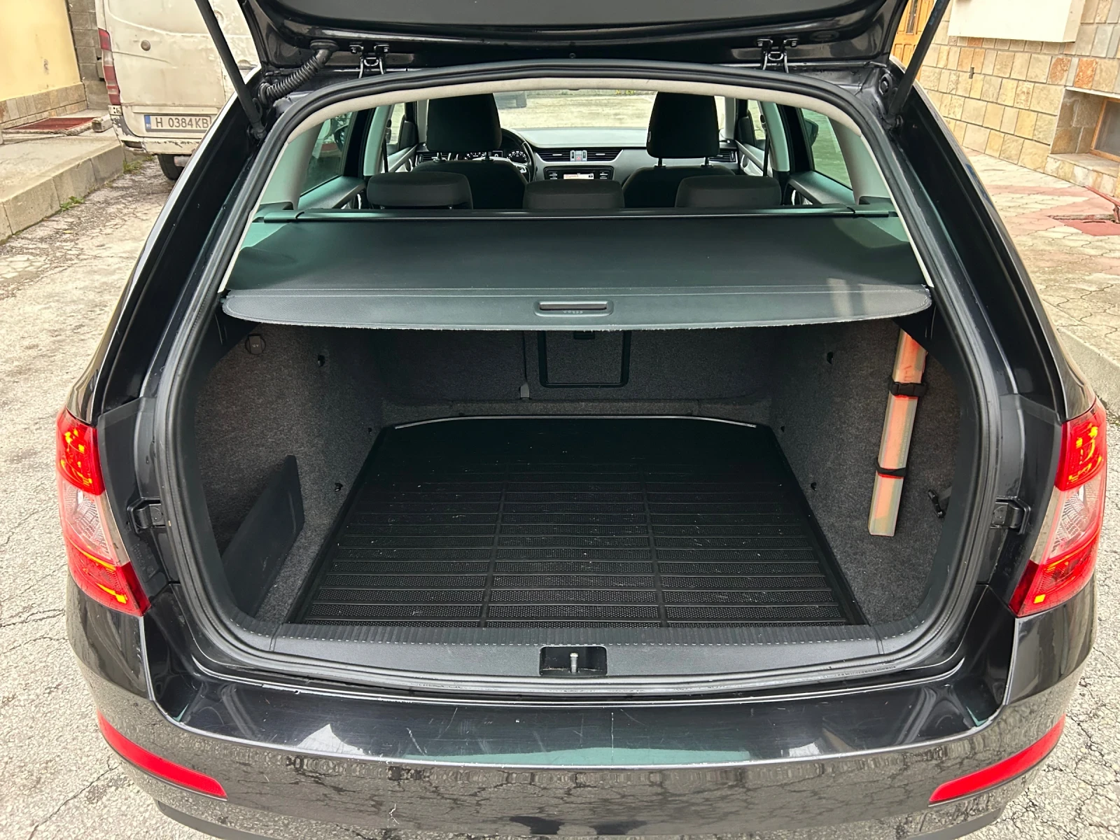 Skoda Octavia 1.6TDI 110k.c. ��������� | Mobile.bg � ����������� 14