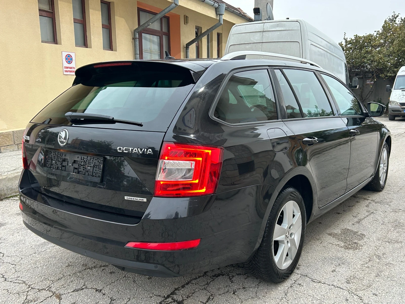 Skoda Octavia 1.6TDI 110k.c. ��������� | Mobile.bg � ����������� 5