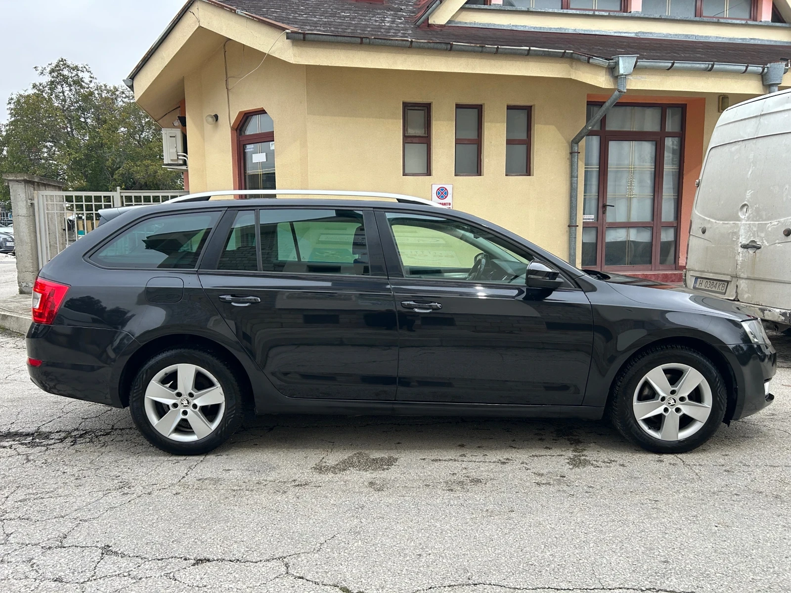 Skoda Octavia 1.6TDI 110k.c. ��������� | Mobile.bg � ����������� 4