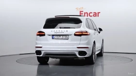 Porsche Cayenne GTS* SOFT-CLOSE* MATRIX* DIS* BOSE* ОБДУХ* КРАЙНА , снимка 4