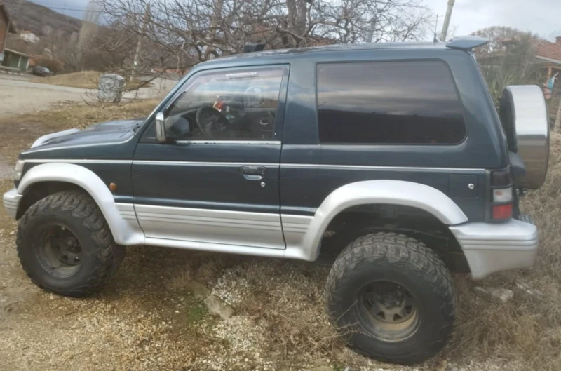 Mitsubishi Pajero, снимка 5 - Автомобили и джипове - 48092166