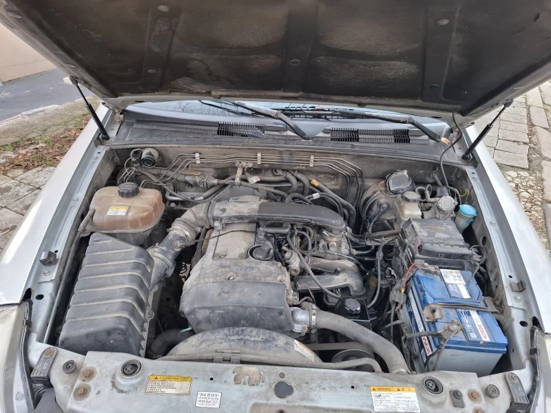 SsangYong Rexton, снимка 6 - Автомобили и джипове - 52709716