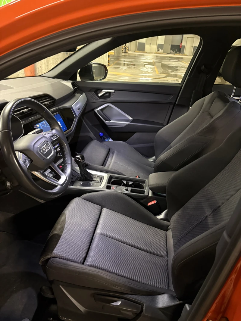 Audi Q3 35 TFSI/Virtual Cockpit/Carplay/Lane Assist, снимка 11 - Автомобили и джипове - 53328774