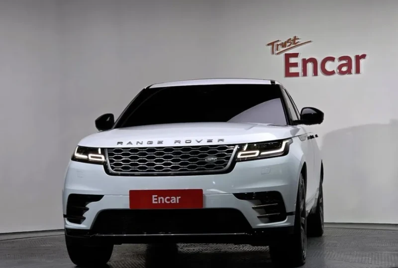 Land Rover Range Rover Velar !D300 R-Dynamic HSE!* АвтоКредит* Цена до БГ* , снимка 3 - Автомобили и джипове - 53479872