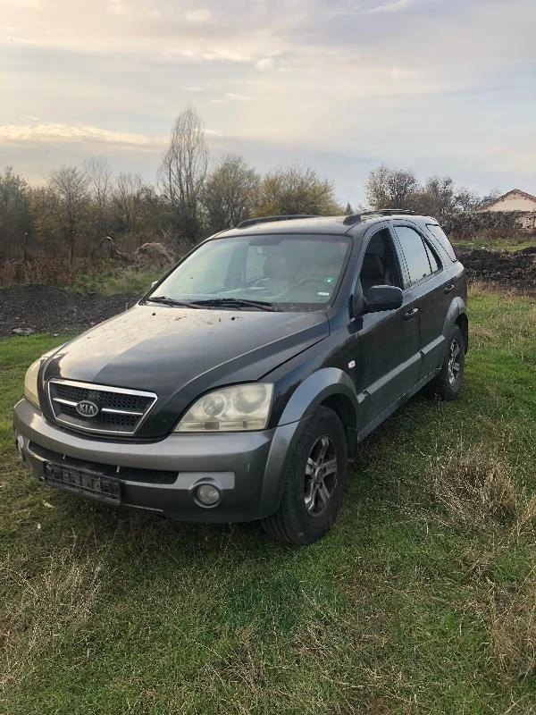 Kia Sorento 2.5CRDI automatic , снимка 1 - Автомобили и джипове - 47587401