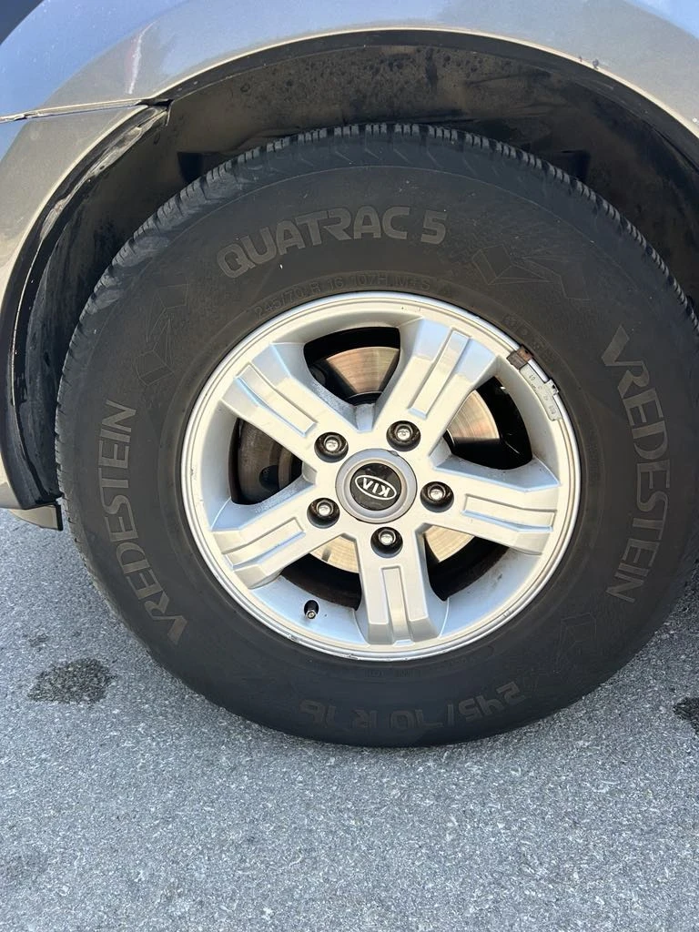 Kia Sorento 2 - изображение 9