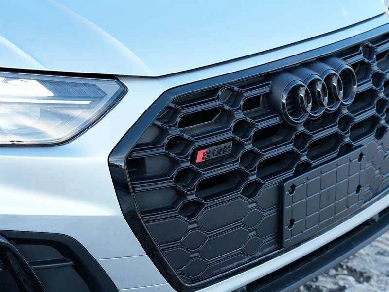 Audi SQ5 * quattro Premium * CARFAX * ЦЕНА ДО БГ, снимка 4 - Автомобили и джипове - 53342701