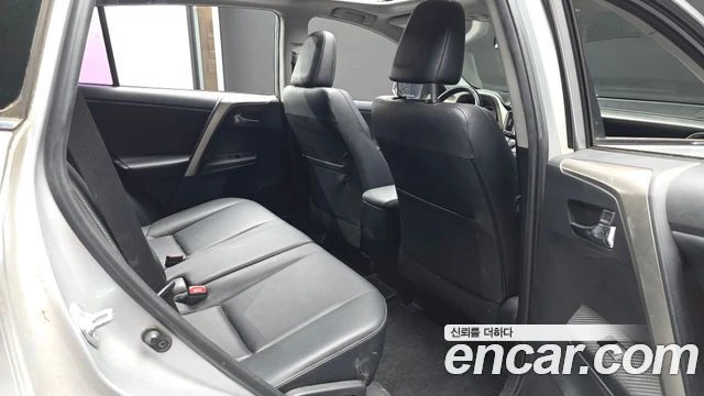 Toyota Rav4 | Mobile.bg � ����������� 12