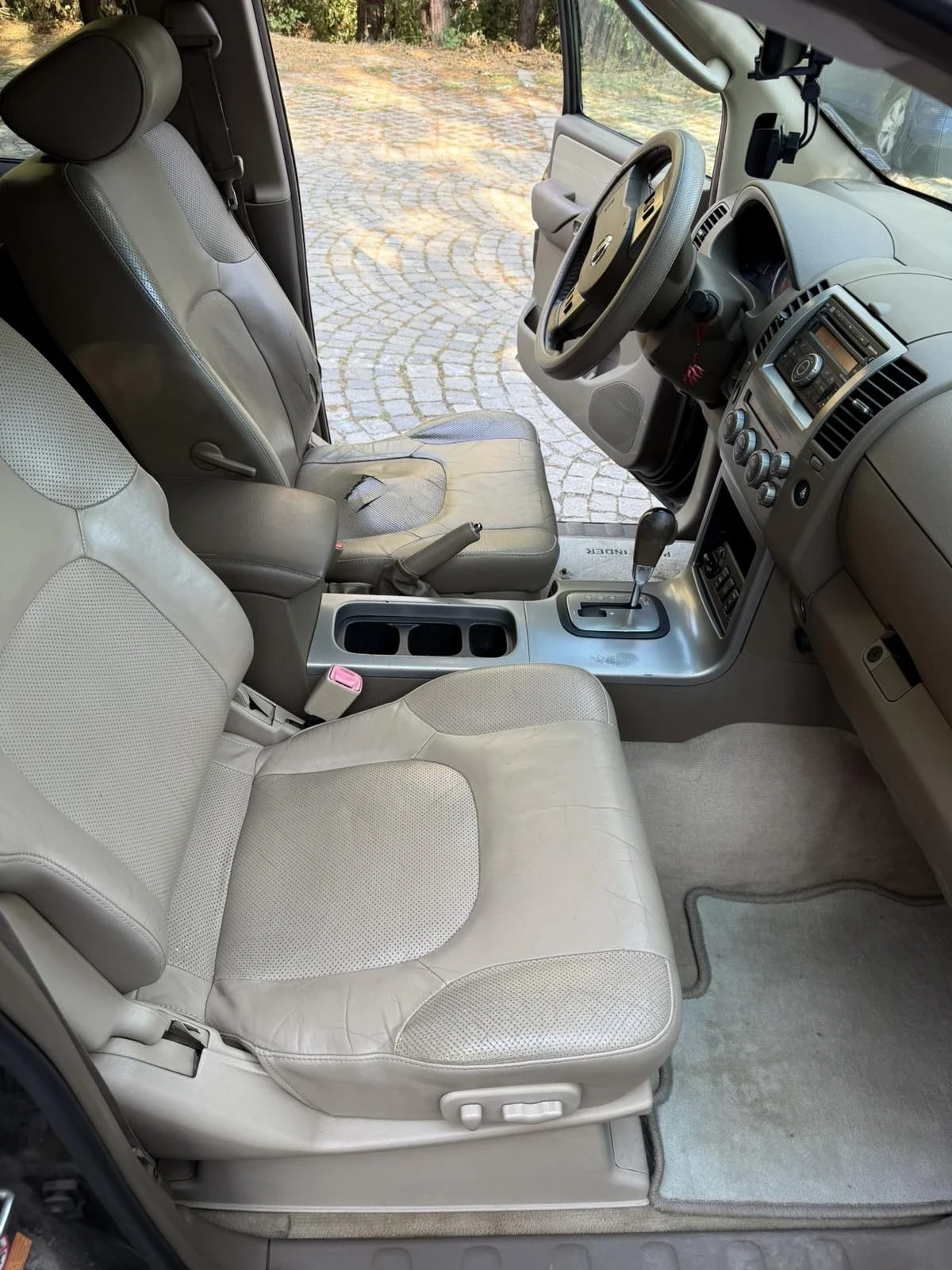Nissan Pathfinder  - изображение 8