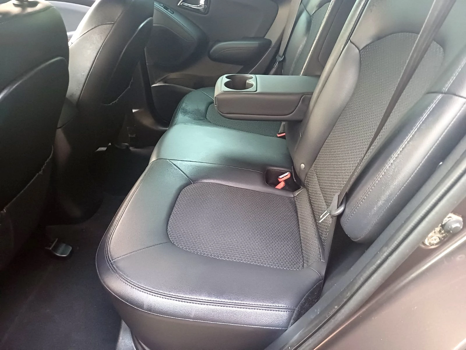 Hyundai IX35 2.0 Comfort AWD - изображение 9