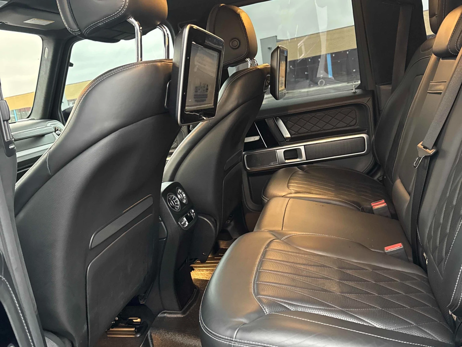 Mercedes-Benz G 63 AMG * * CARFAX * *   * *  | Mobile.bg   13