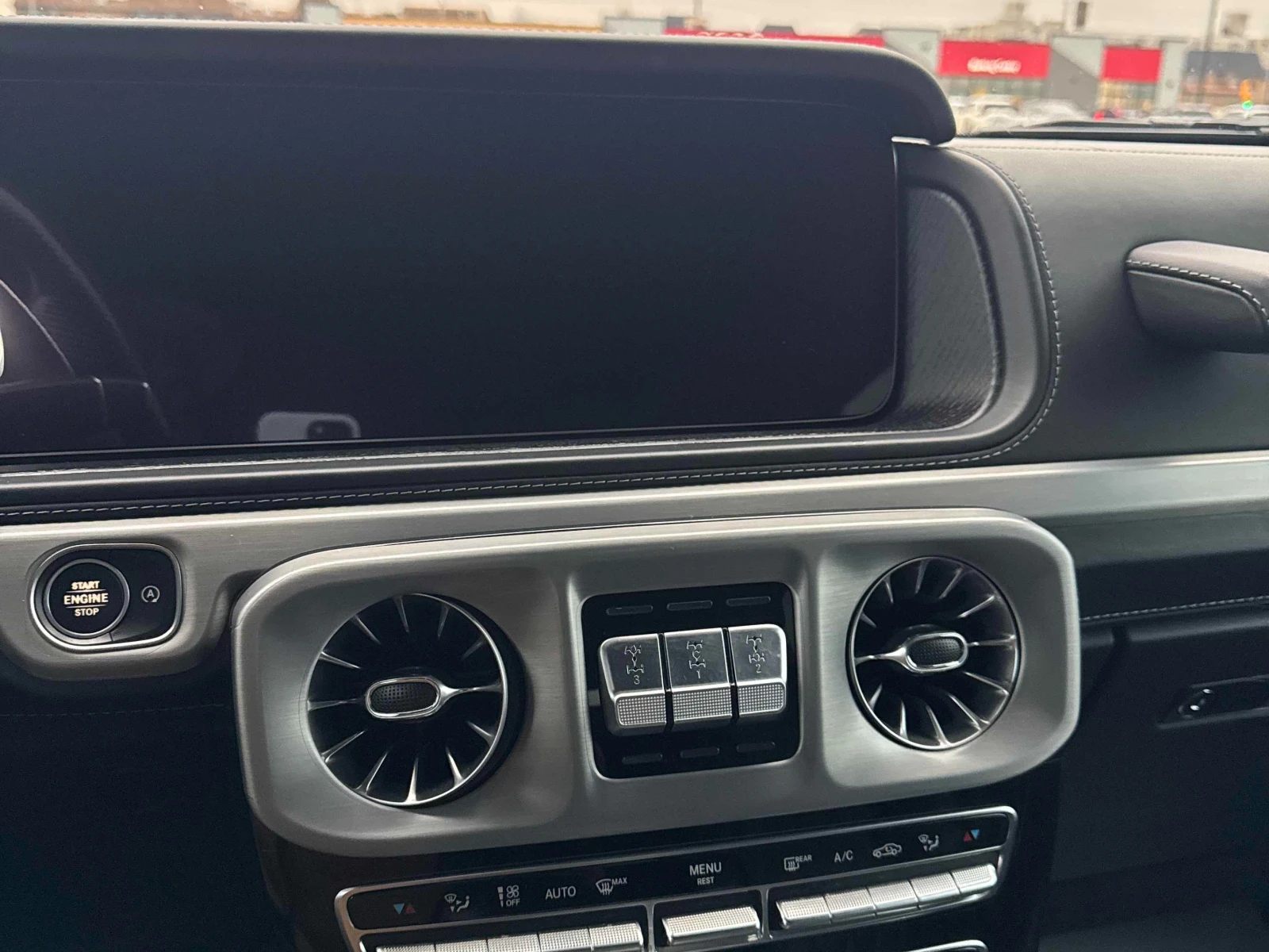 Mercedes-Benz G 63 AMG * * CARFAX * *   * *  | Mobile.bg   8