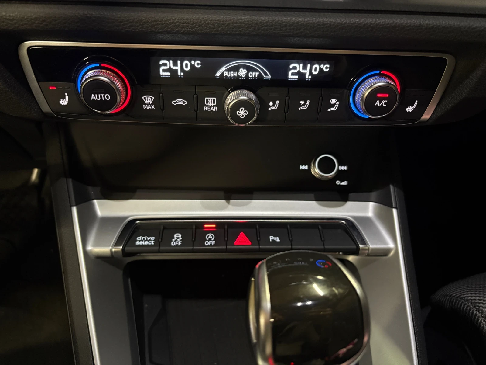 Audi Q3 35 TFSI/Virtual Cockpit/Carplay/Lane Assist | Mobile.bg � ����������� 13
