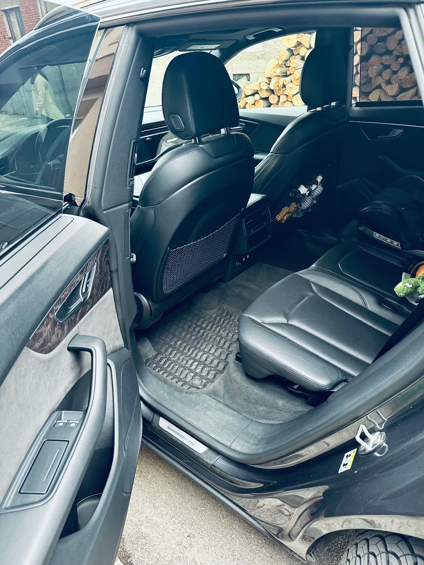Audi Q8 HD Matrix Led* PRESTIGE S-line* 360* B&O* FULL* , снимка 9 - Автомобили и джипове - 54654180
