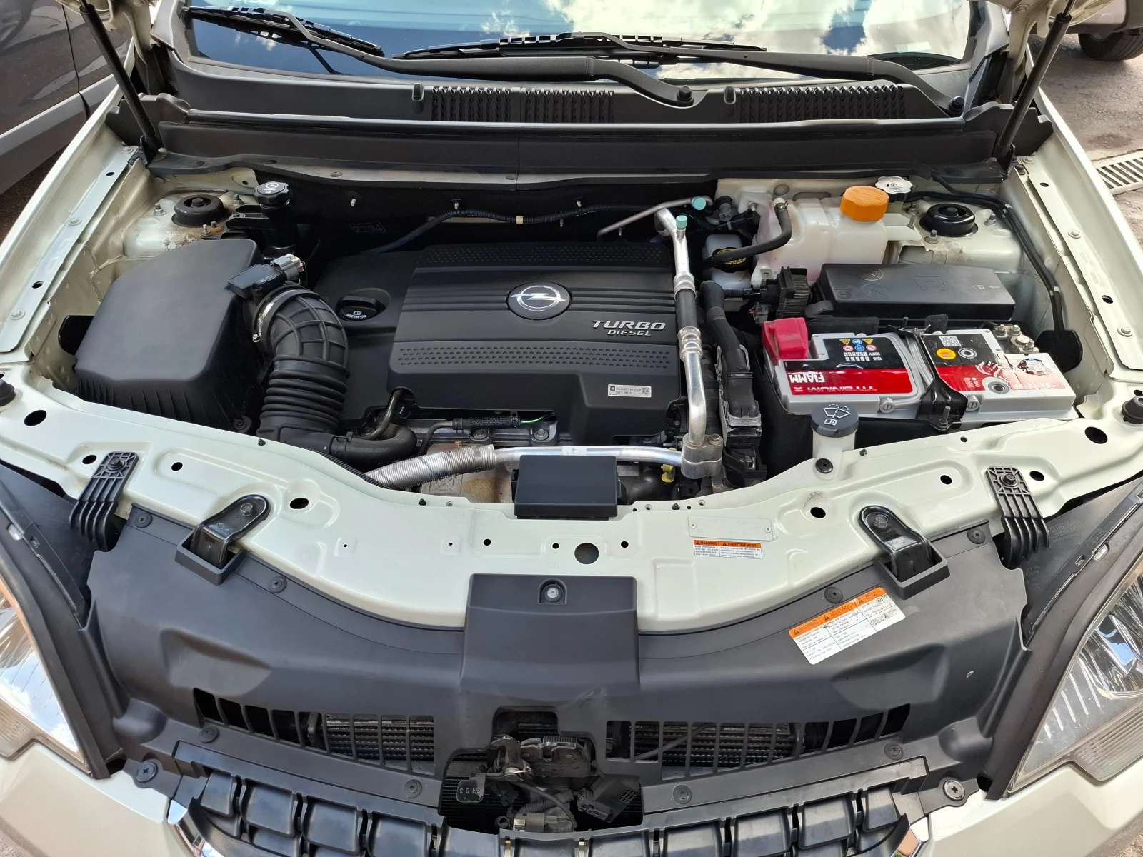 Opel Antara 2.2 CDTI COSMO 90ХИЛ.КМ., снимка 11 - Автомобили и джипове - 55280136