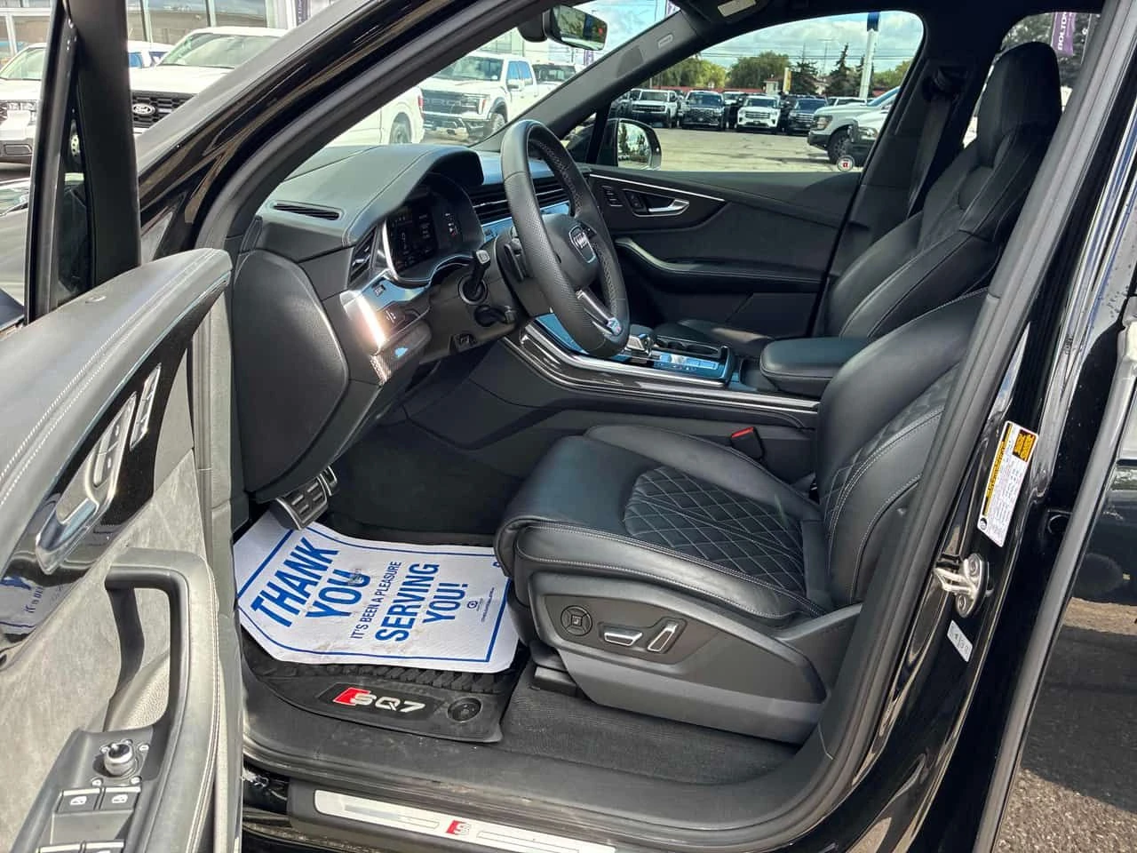 Audi SQ7 * 4.0 TFSI quattro * CARFAX * ОПЦИЯ ЗА ФИНАНСИРАНЕ, снимка 5 - Автомобили и джипове - 55723356