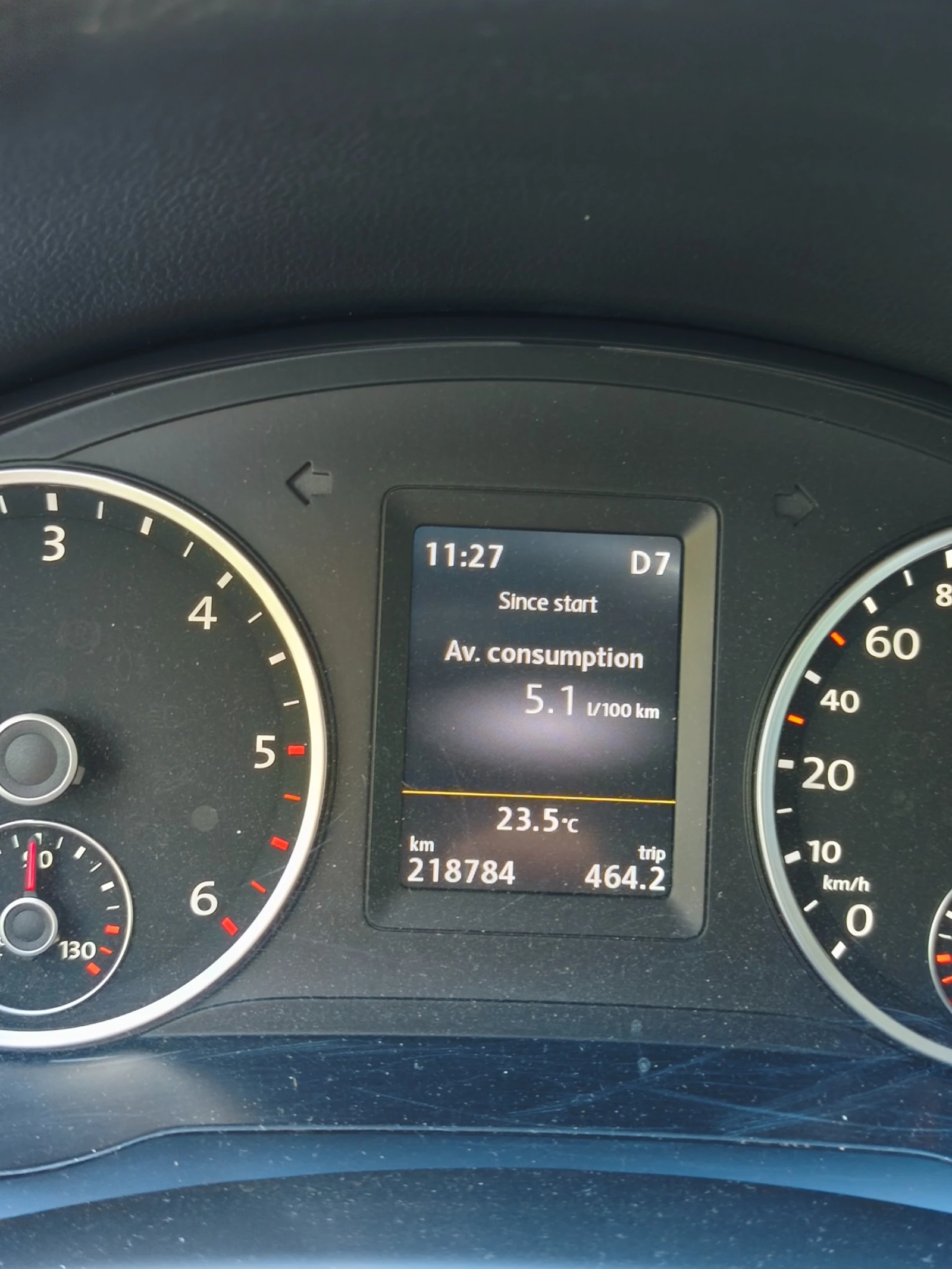 VW Tiguan 2.0TDI 4x4 ITALIA, снимка 2 - Автомобили и джипове - 56159063