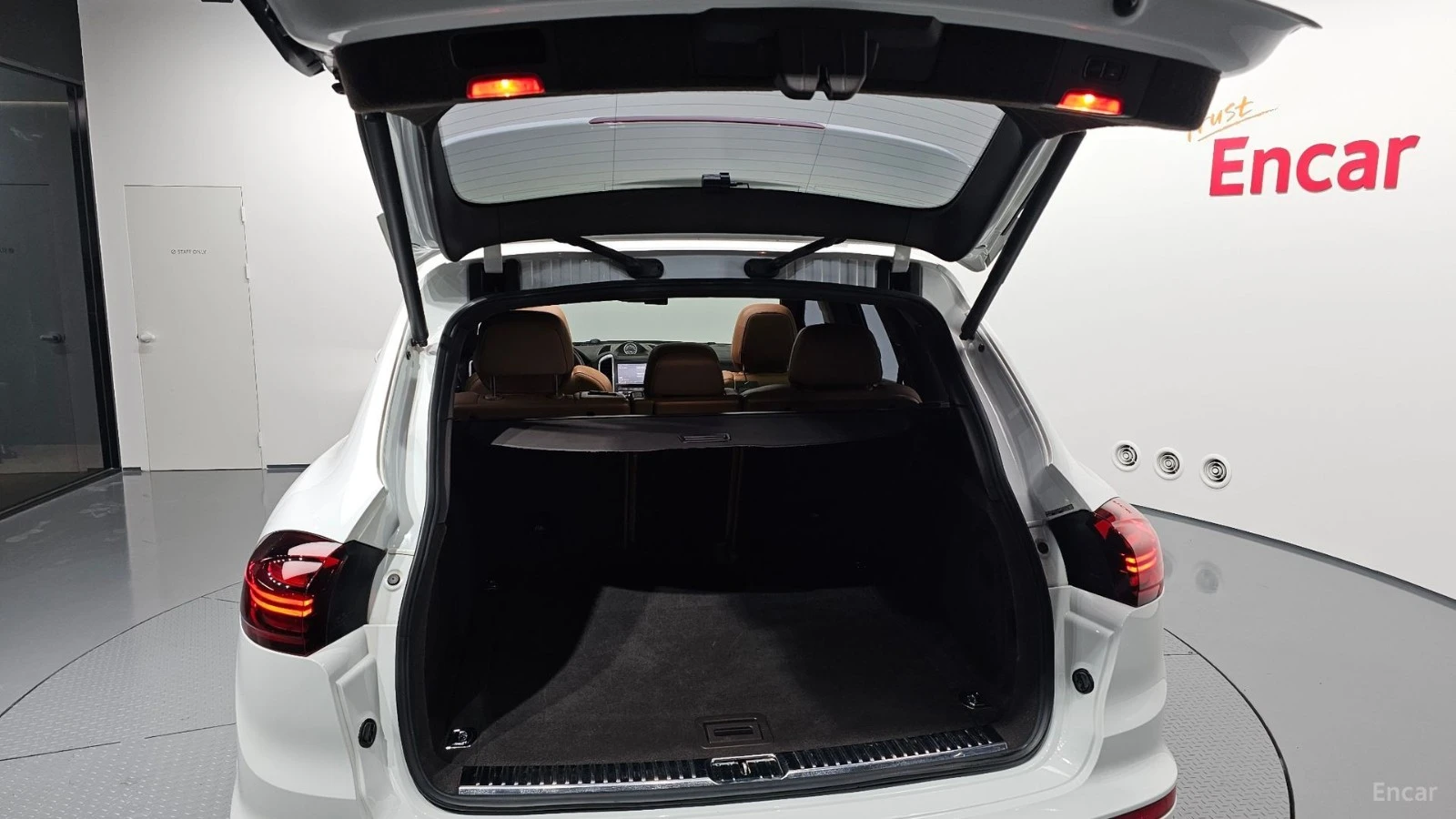 Porsche Cayenne GTS* SOFT-CLOSE* MATRIX* DIS* BOSE* �����* ������  | Mobile.bg � ����������� 17
