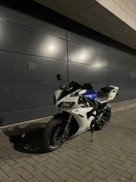 Yamaha YZF-R1, снимка 6