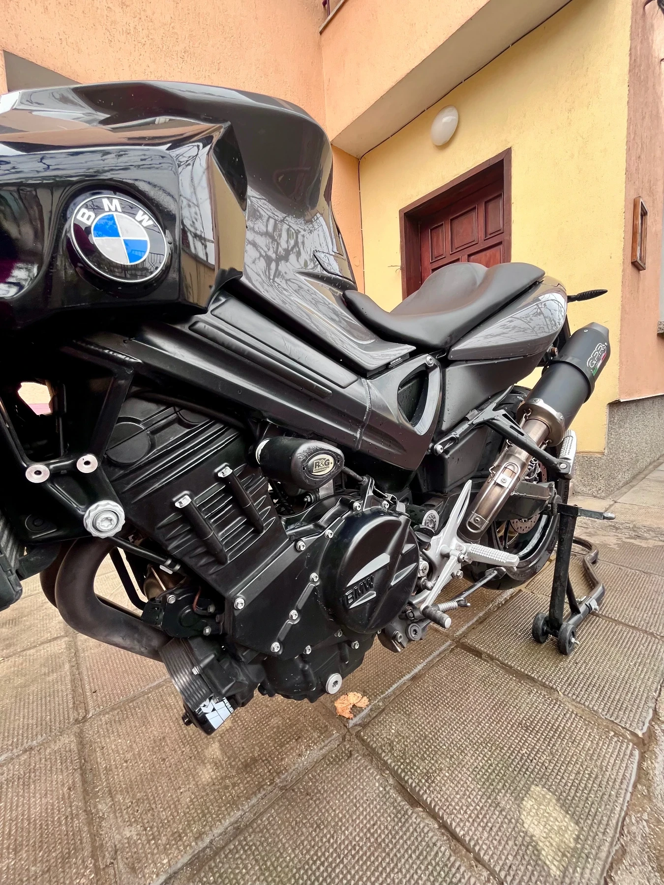 BMW F 800r - изображение 8