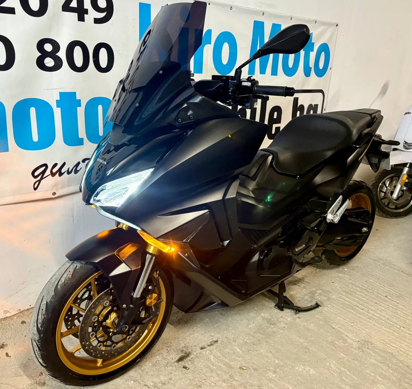 Honda Forza 750i ABS TCS LED , снимка 10 - Мотоциклети и мототехника - 54141958