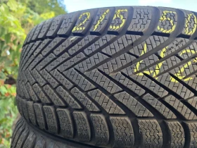 Гуми Зимни 215/50R17, снимка 1