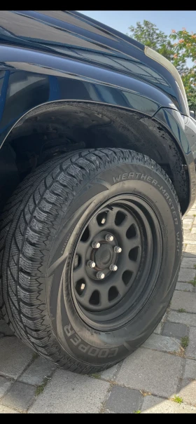 Гуми Зимни 265/65R17, снимка 4 - Гуми и джанти - 47620597