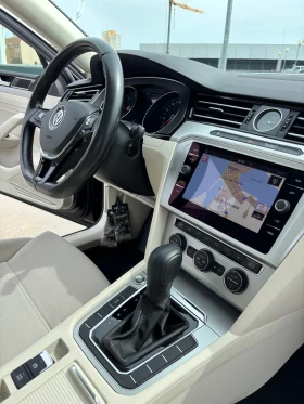 VW Passat VW Passat 2.0 TDI DSG Comfortline  Панорамен таван, снимка 9