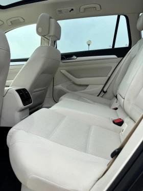 VW Passat VW Passat 2.0 TDI DSG Comfortline  Панорамен таван, снимка 16