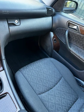 Mercedes-Benz C 220 2.2 CDI, снимка 9