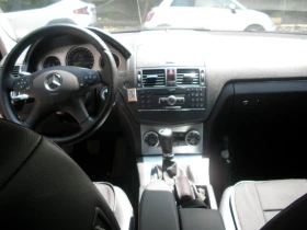Mercedes-Benz C 220, снимка 12