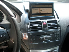 Mercedes-Benz C 220, снимка 9