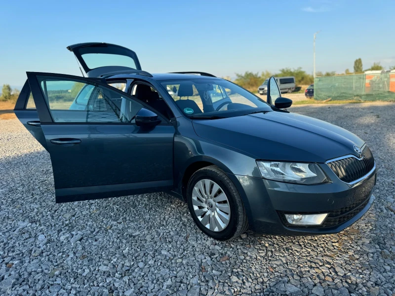 Skoda Octavia, снимка 6 - Автомобили и джипове - 47338290