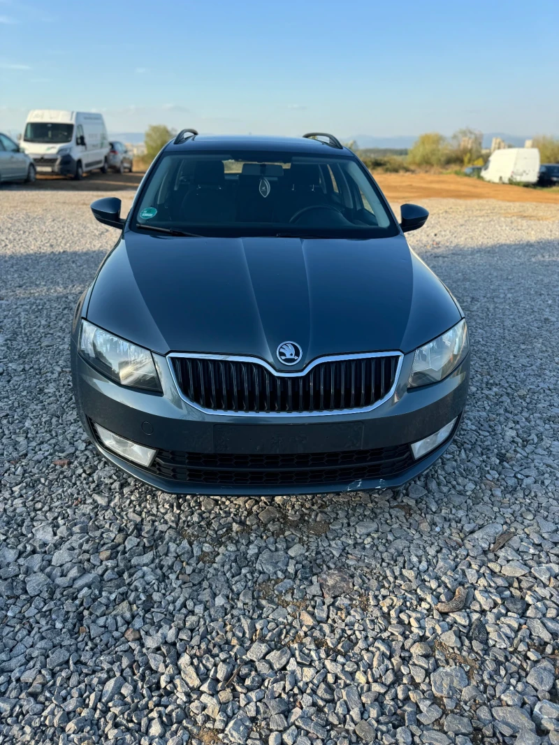 Skoda Octavia, снимка 1 - Автомобили и джипове - 47338290