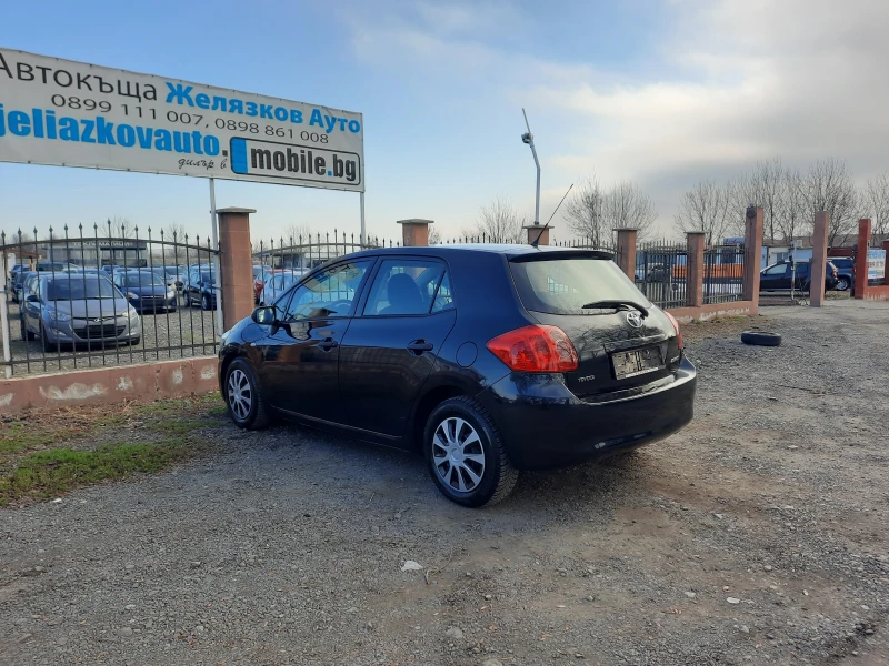 Toyota Auris 1.4 D-4D, снимка 6 - Автомобили и джипове - 48414833