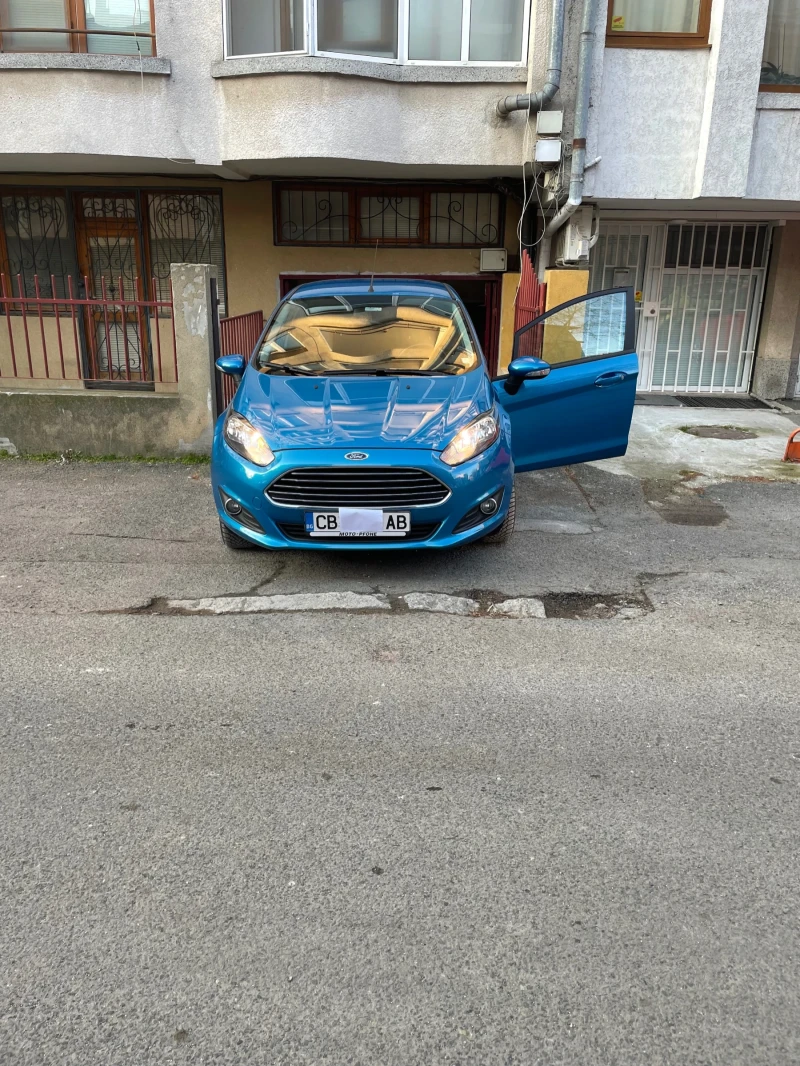 Ford Fiesta, снимка 1 - Автомобили и джипове - 49200177