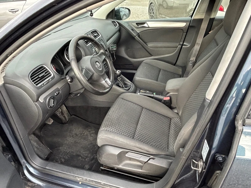 VW Golf 1, 6 TDI , снимка 8 - Автомобили и джипове - 52647468