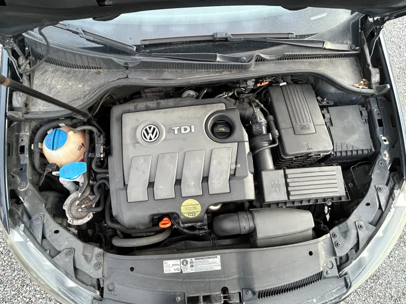 VW Golf 1, 6 TDI , снимка 13 - Автомобили и джипове - 52647468
