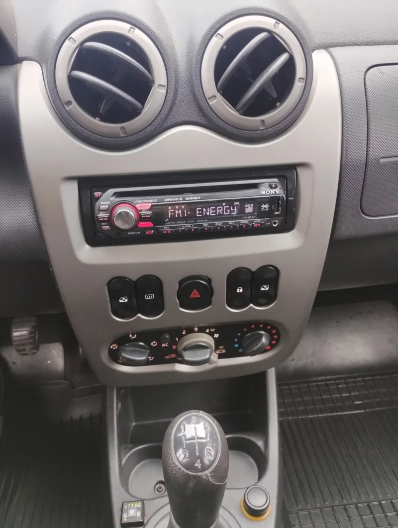 Dacia Sandero STEPWAY газ, снимка 10 - Автомобили и джипове - 50608956