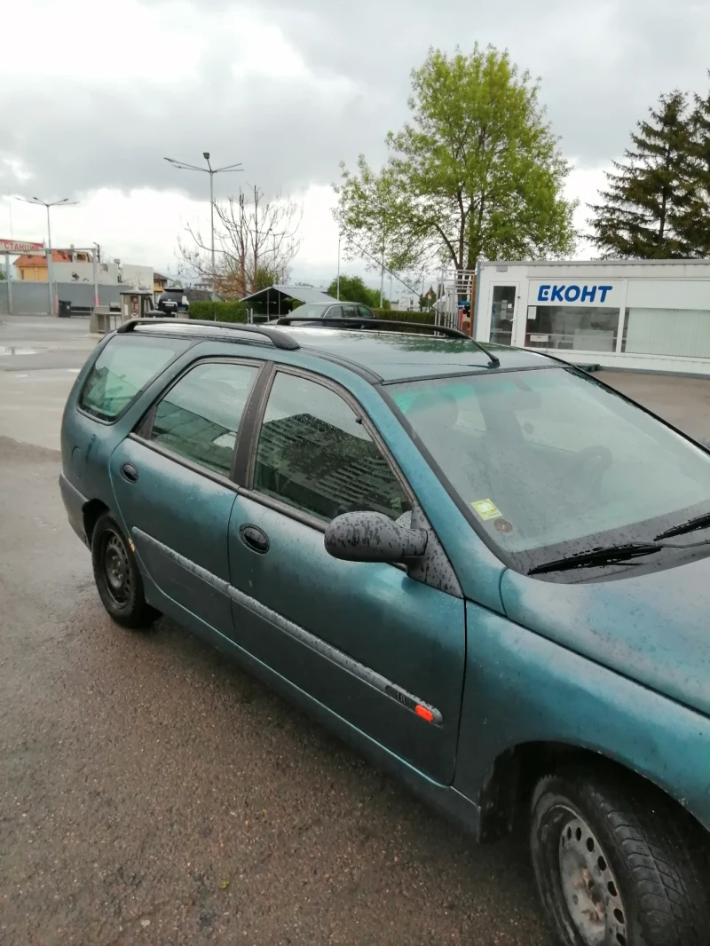 Renault Laguna 1, снимка 8 - Автомобили и джипове - 52945473