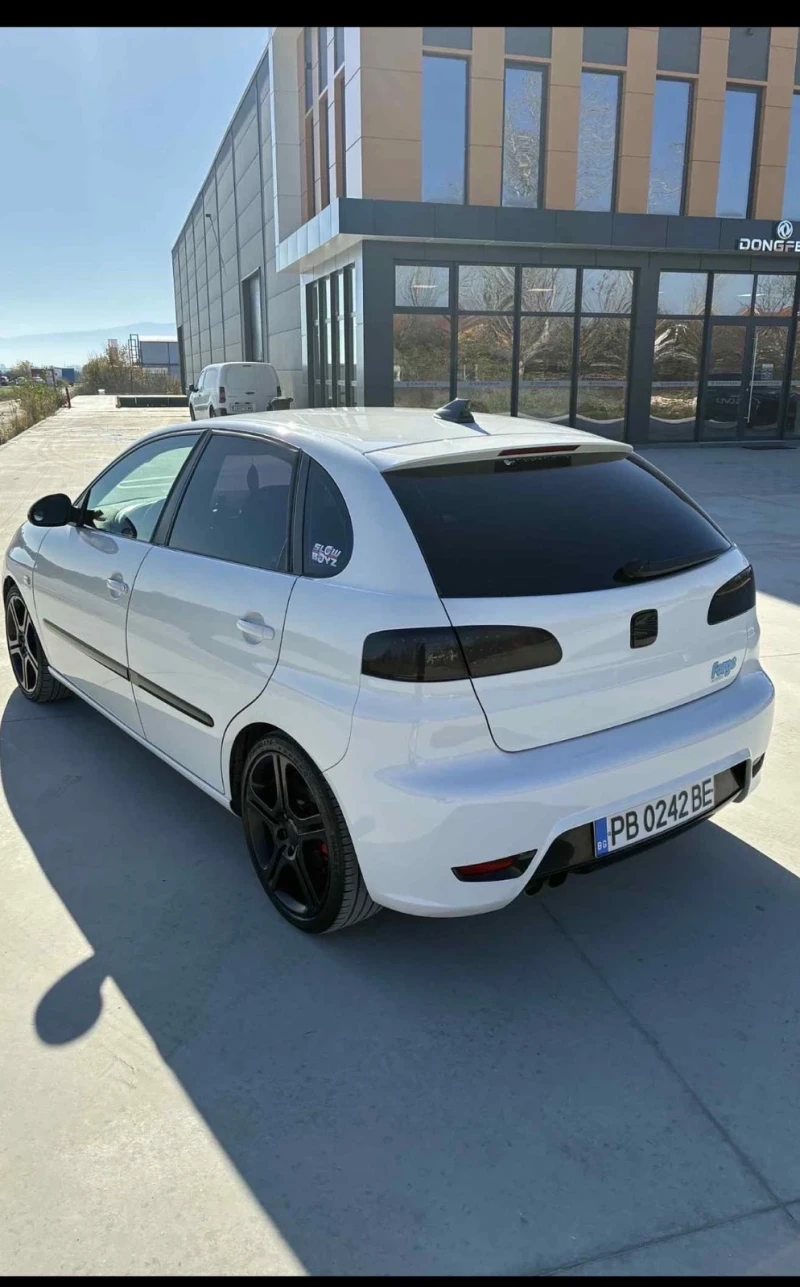 Seat Ibiza 1.8T FR, снимка 3 - Автомобили и джипове - 52448850