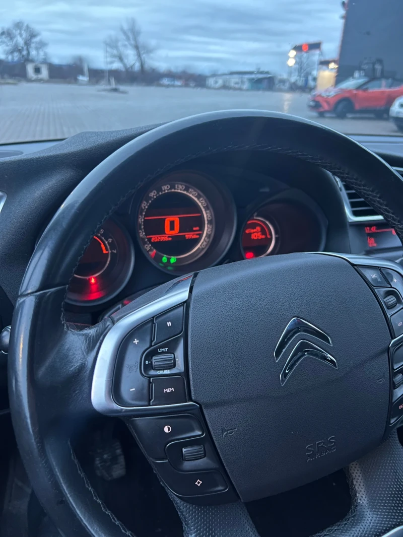 Citroen C4, снимка 9 - Автомобили и джипове - 52837615