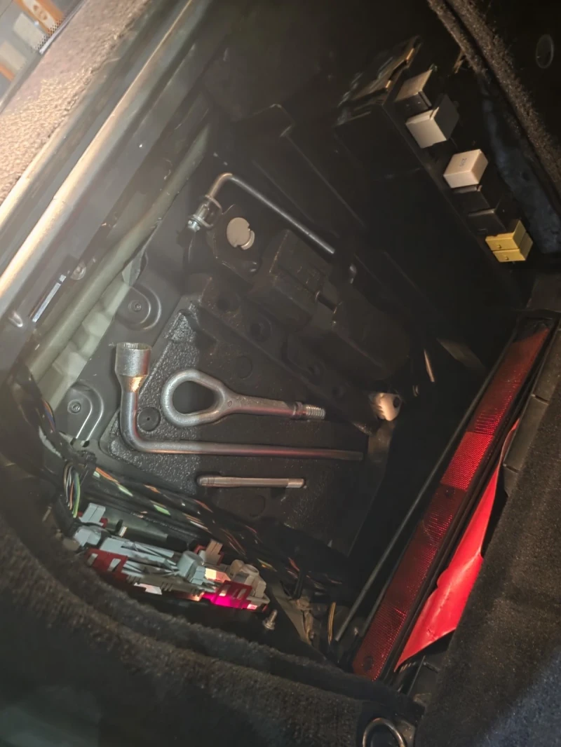 Mercedes-Benz C 200, снимка 13 - Автомобили и джипове - 52962589