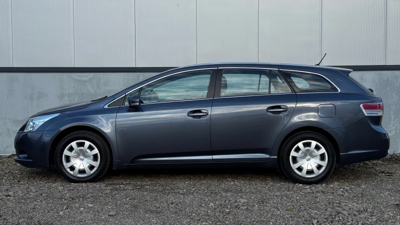 Toyota Avensis 1.6 VVT-i 🇩🇪, снимка 8 - Автомобили и джипове - 53036373